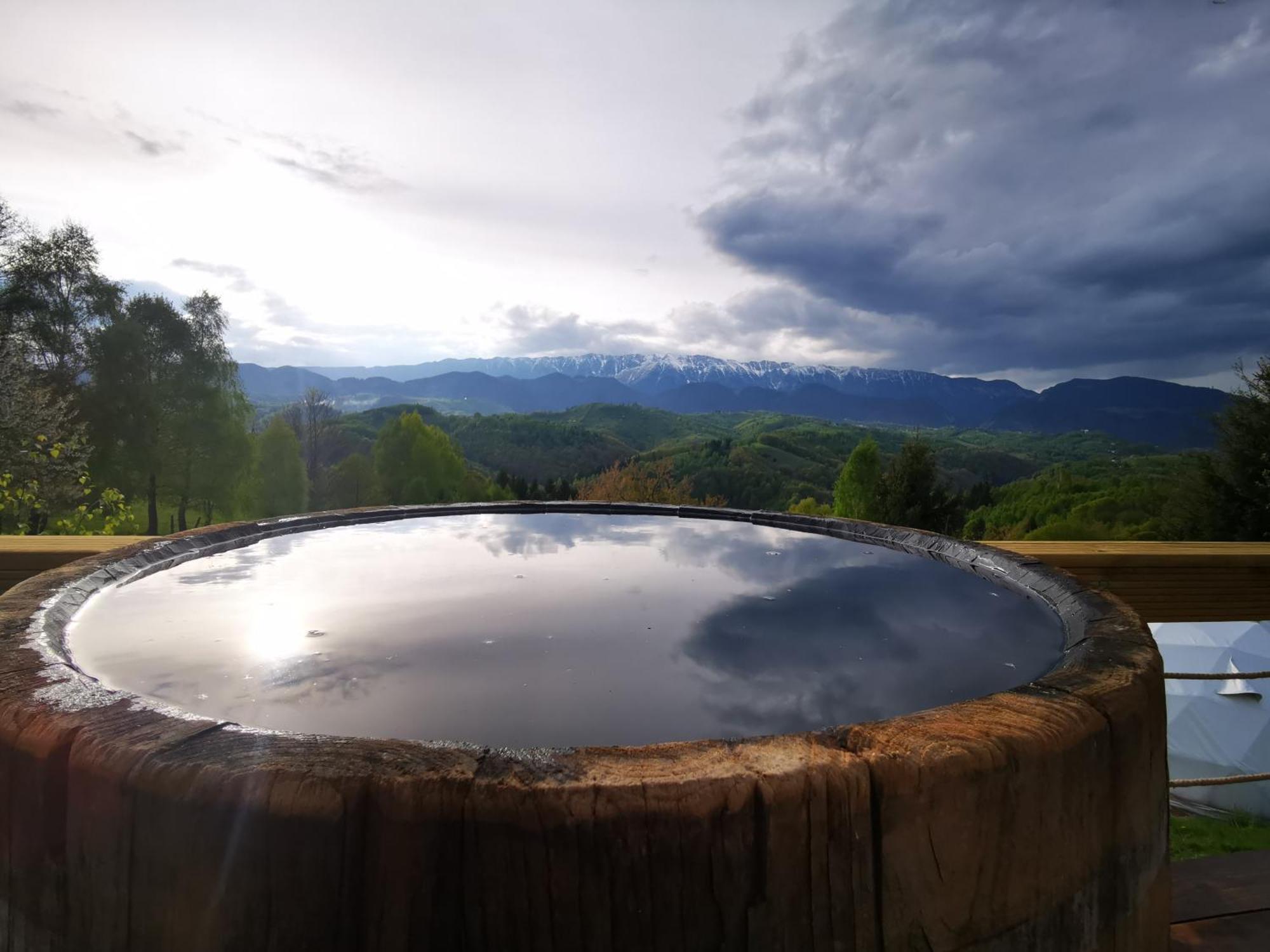 Glamping Zazen Hotel Drumu Carului Exterior foto