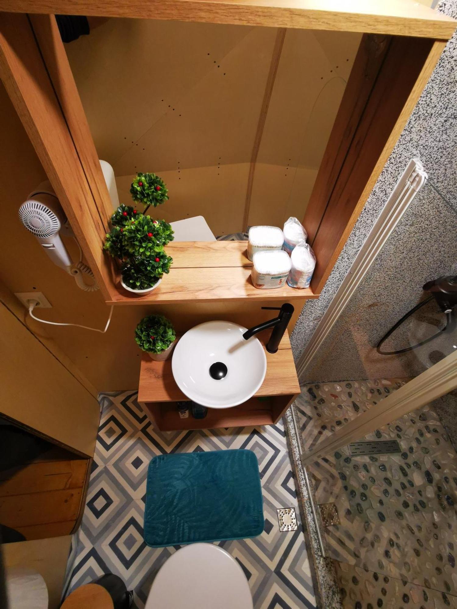Glamping Zazen Hotel Drumu Carului Exterior foto