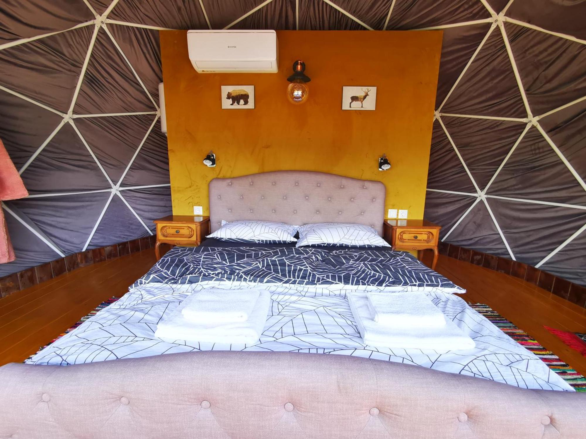 Glamping Zazen Hotel Drumu Carului Exterior foto